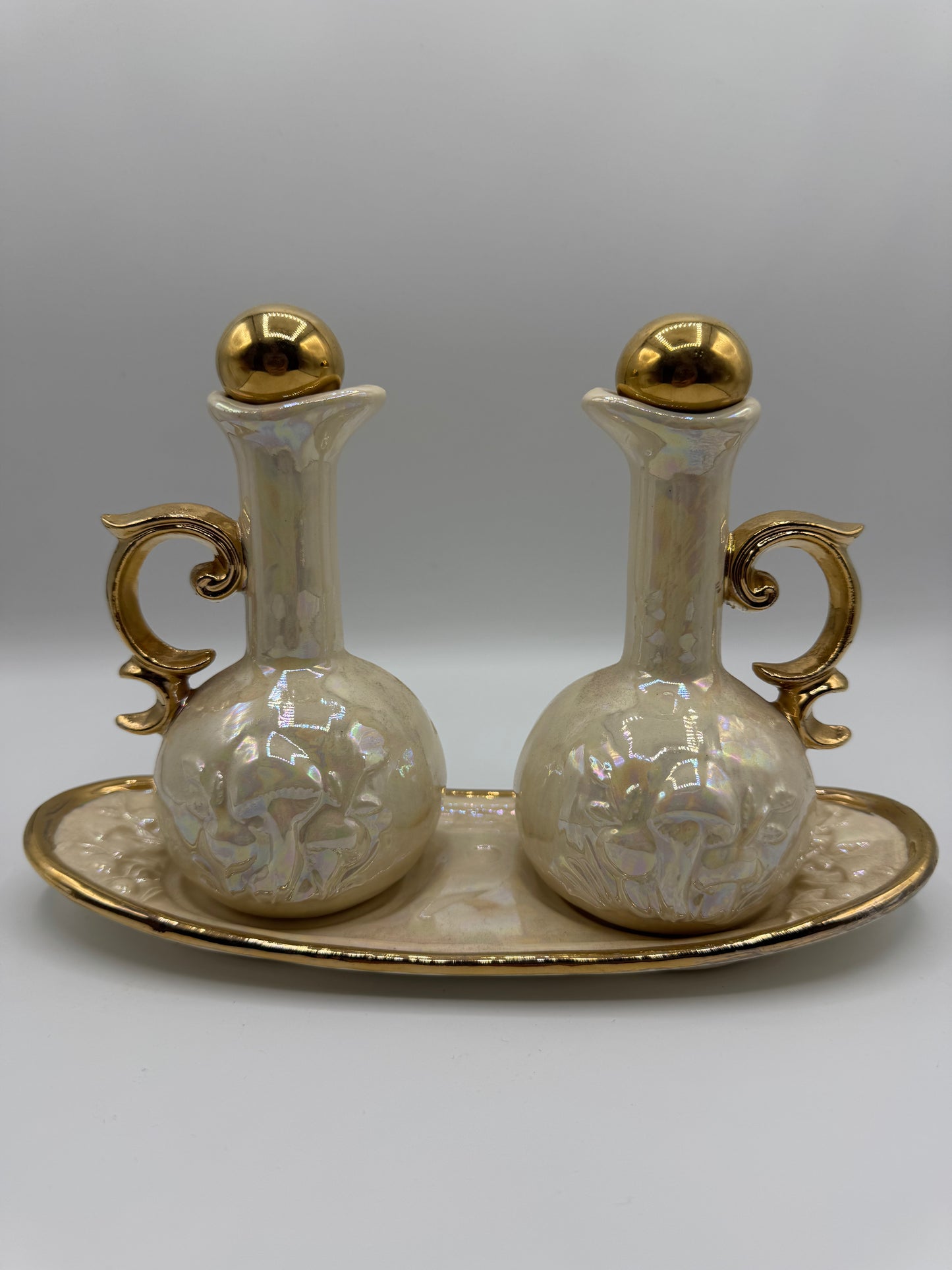 Arnel’s Mushroom Oil & Vinegar Cruet set